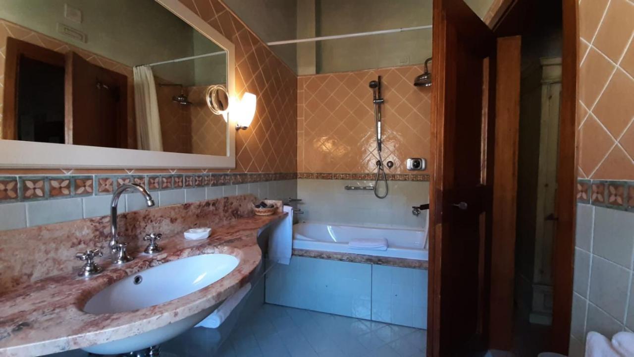 San Pietro Sopra Le Acque Resort&Spa Massa Martana Esterno foto