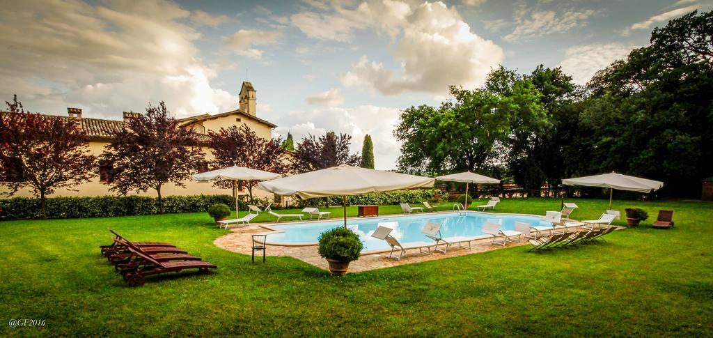 San Pietro Sopra Le Acque Resort&Spa Massa Martana Esterno foto