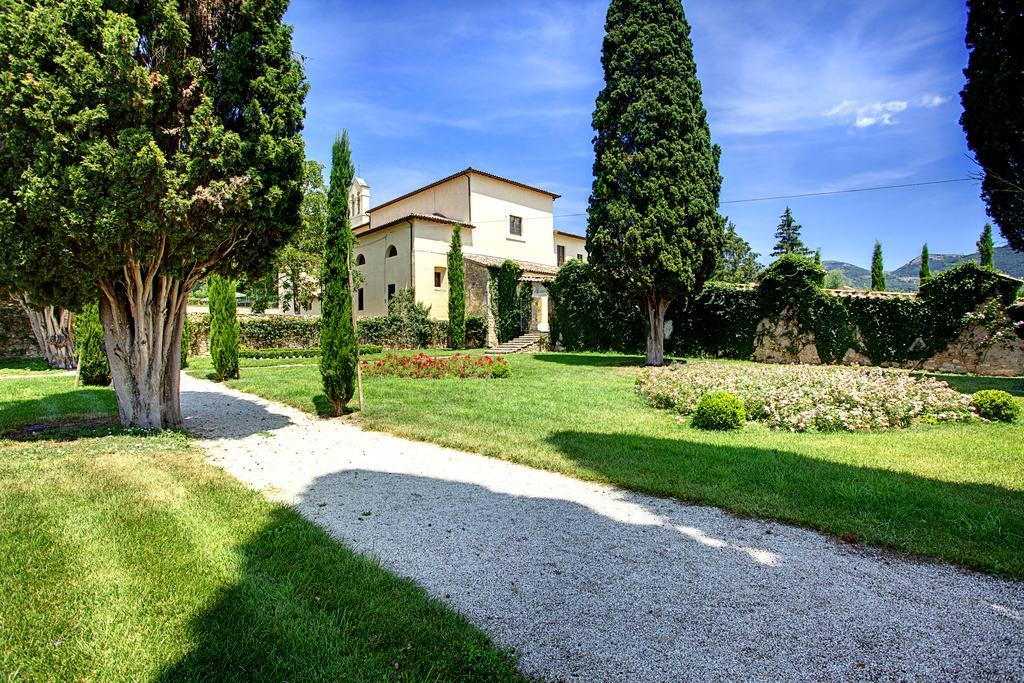 San Pietro Sopra Le Acque Resort&Spa Massa Martana Esterno foto