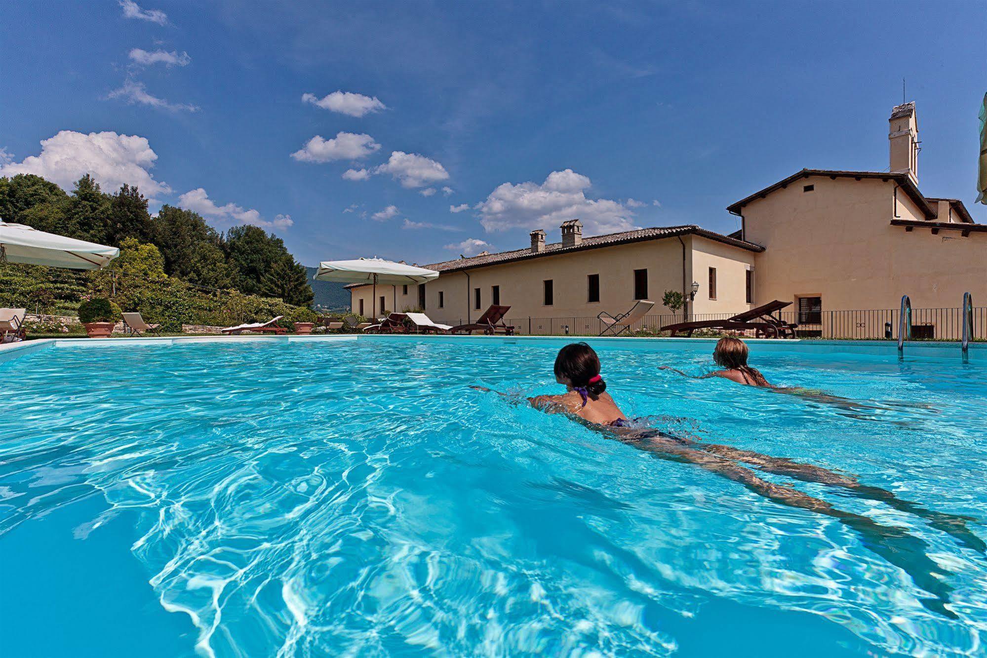 San Pietro Sopra Le Acque Resort&Spa Massa Martana Esterno foto